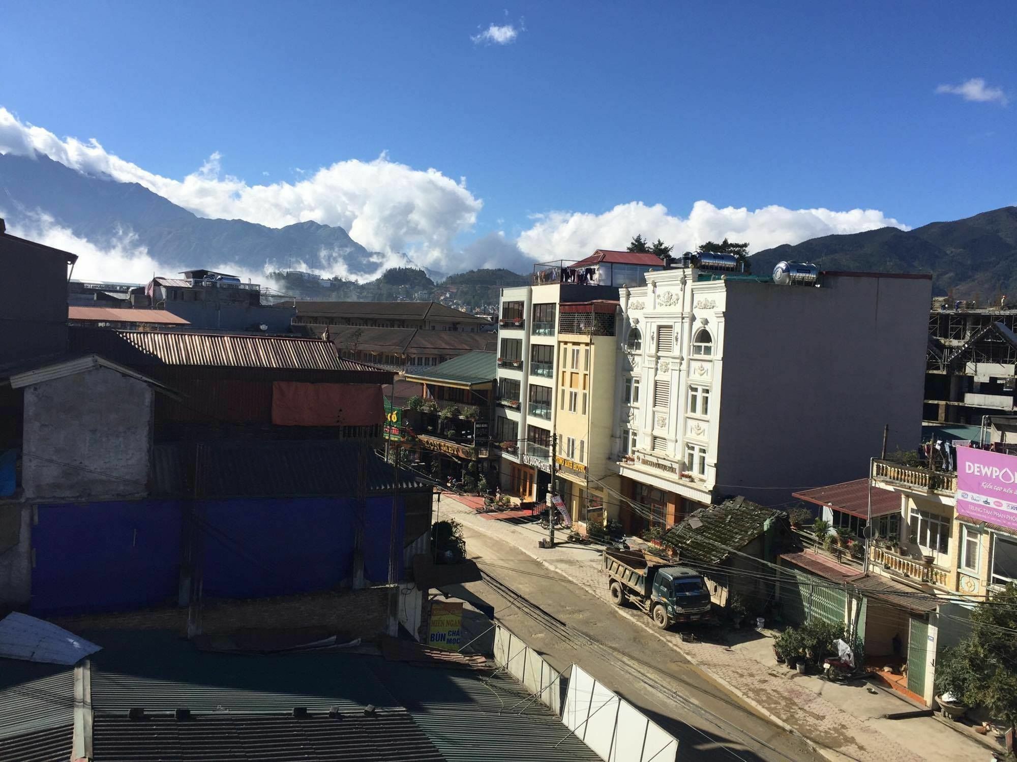 Peace Valley Hotel Sapa Exteriör bild